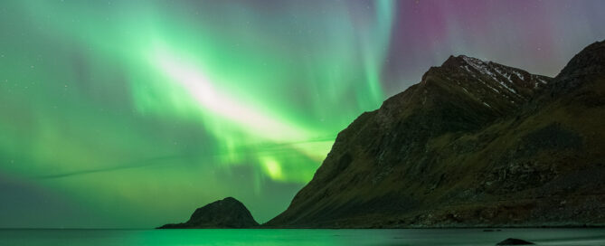 Aurora Borealis Lofoten Haukland Beach Nordlichter