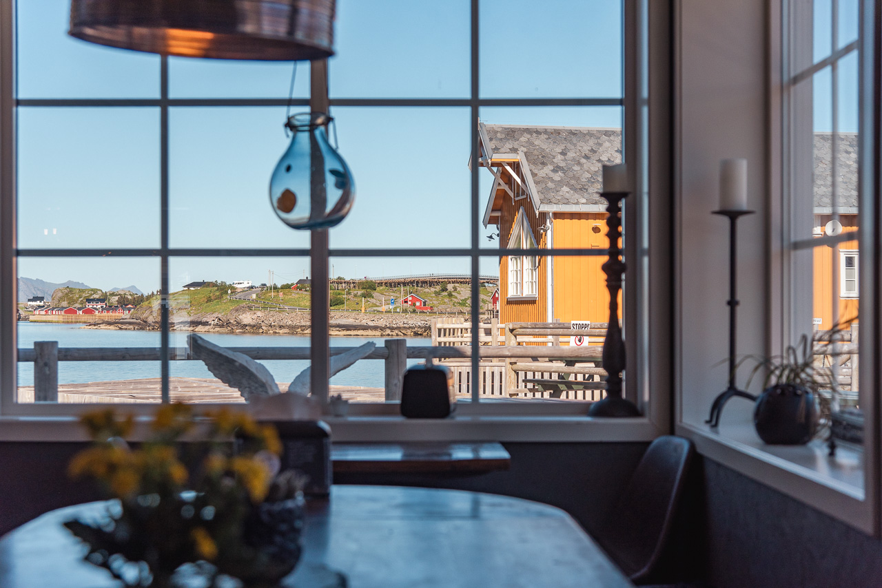 Anita Sjomat Sakrisoy Lofoten Norwegen