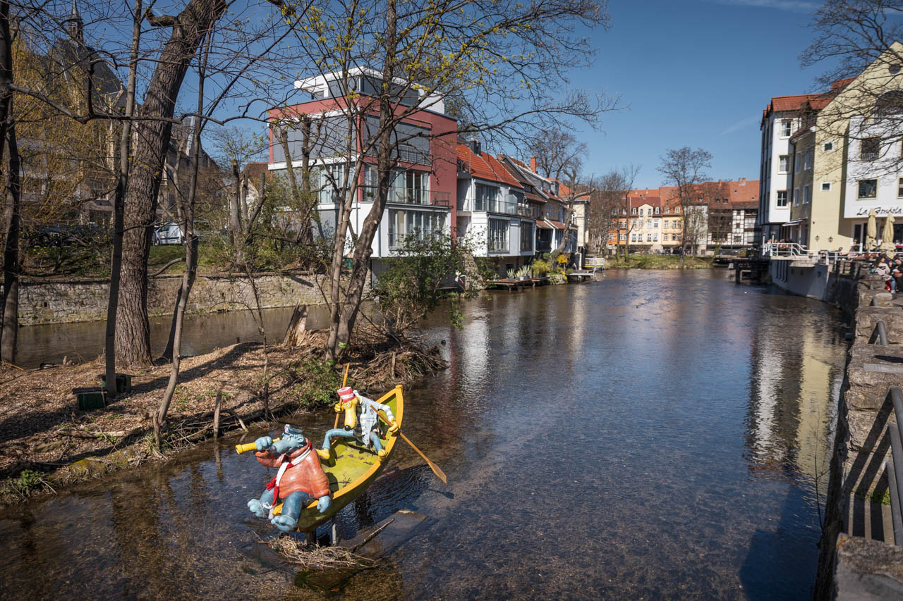 Erfurt mit Kindern entdecken Altstadt Sehenswürdigkeit KiKa Figuren Krämerbrücke egapark