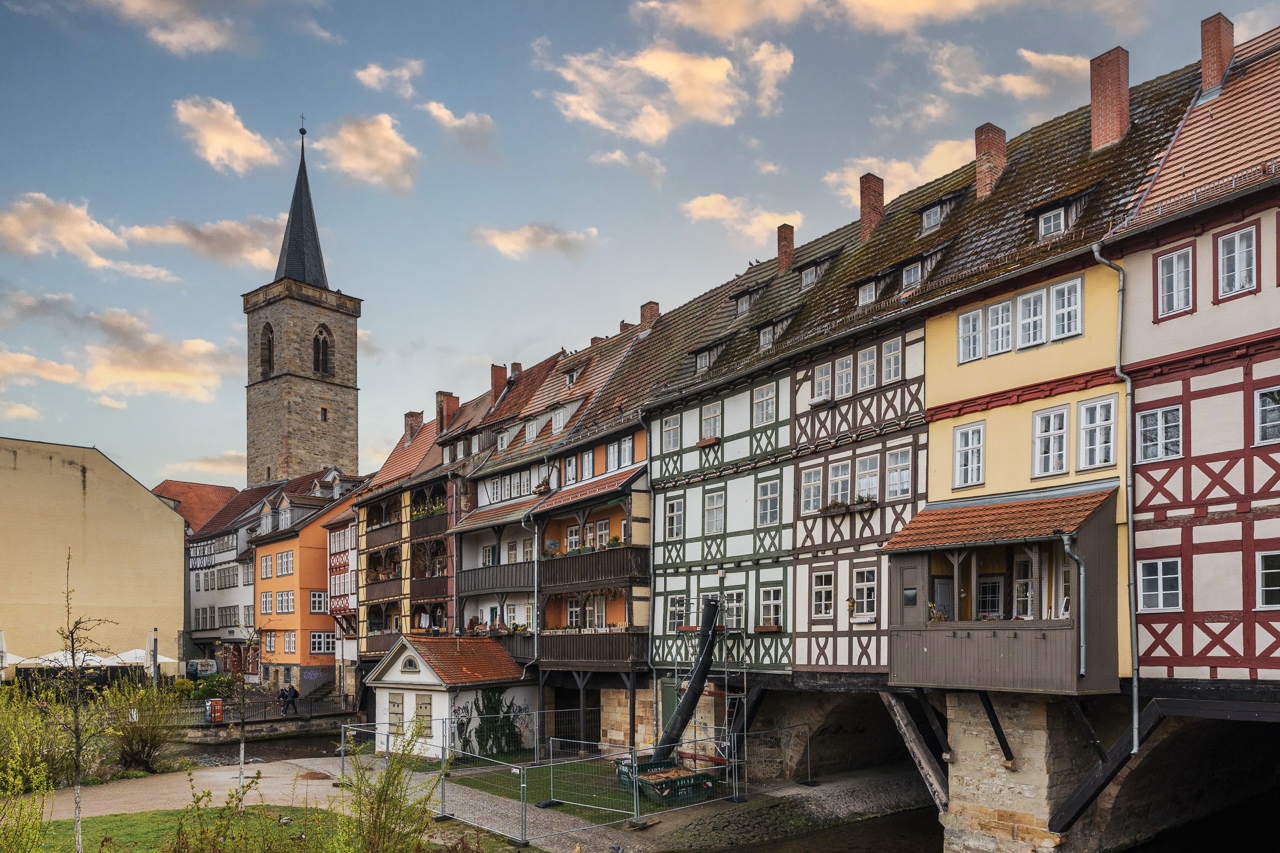 Erfurt mit Kindern entdecken Altstadt Sehenswürdigkeit KiKa Figuren Krämerbrücke egapark