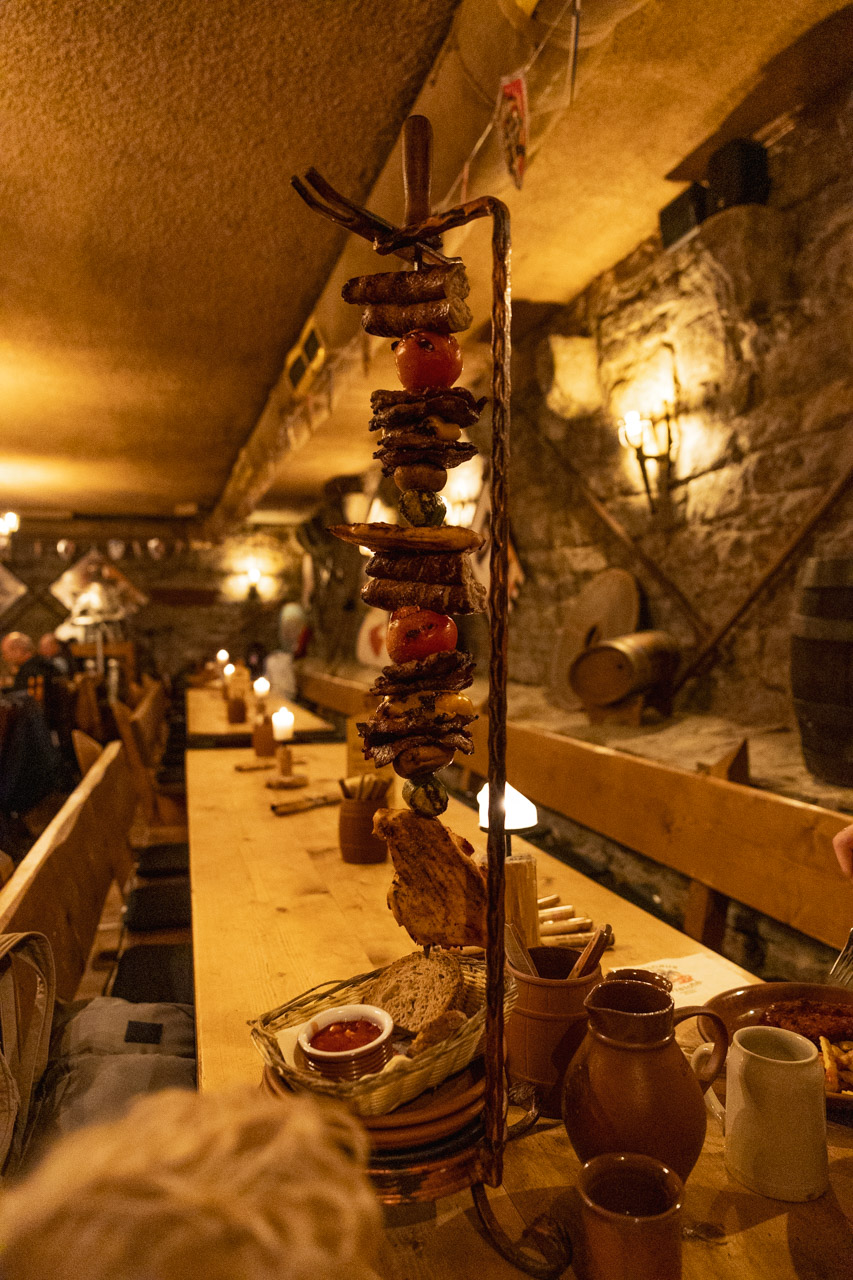 Erfurt Gastronomie Wirtshaus Christoffel Ritter Gewölbekeller Ritterspieß